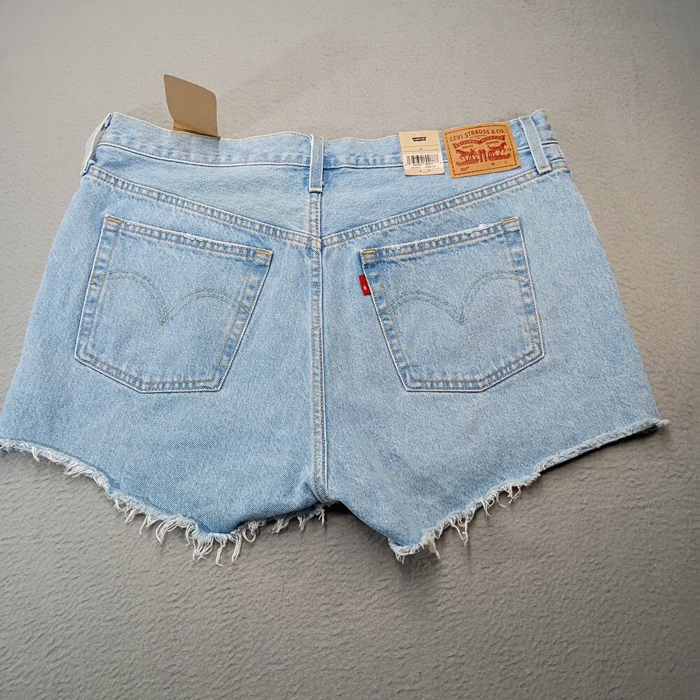 Levis 501 Cutoff Shorts Womens 34 Light Wash Distressed Raw Hem Y2K NWT - Picture 7 of 7